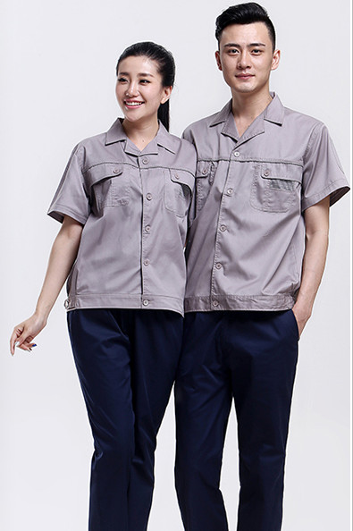 裝飾公司工作服萬能膠漬的去除